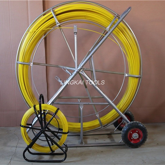 Alat Penarik Kabel Listrik Bertanda Metrik Rodder Fiberglass Dimensi Tepat