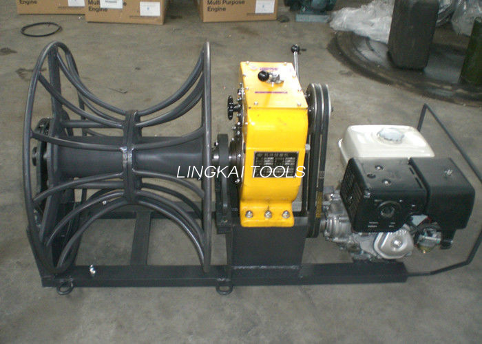 Penarik Winch Kabel Bertenaga Mesin Bensin 5 Ton Untuk Pengambilan / Merangkai Konduktor