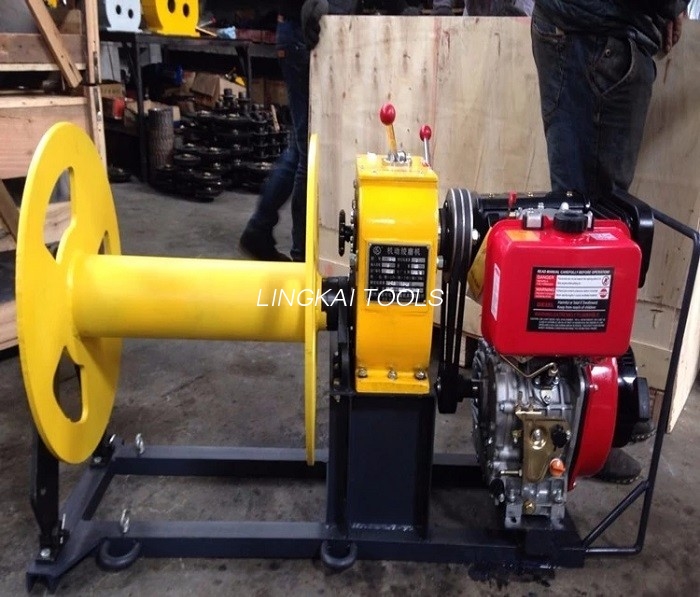 Penarik Winch Kabel 3 Ton / Tali Kawat Bertenaga Kabel Menarik Winch Dalam Konstruksi Jalur