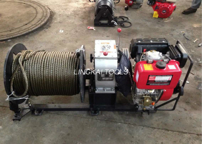 Kapasitas 30KN 3 Ton Power Puller Winch Menarik / Mengangkat 8m / Min Kecepatan Traksi Cepat