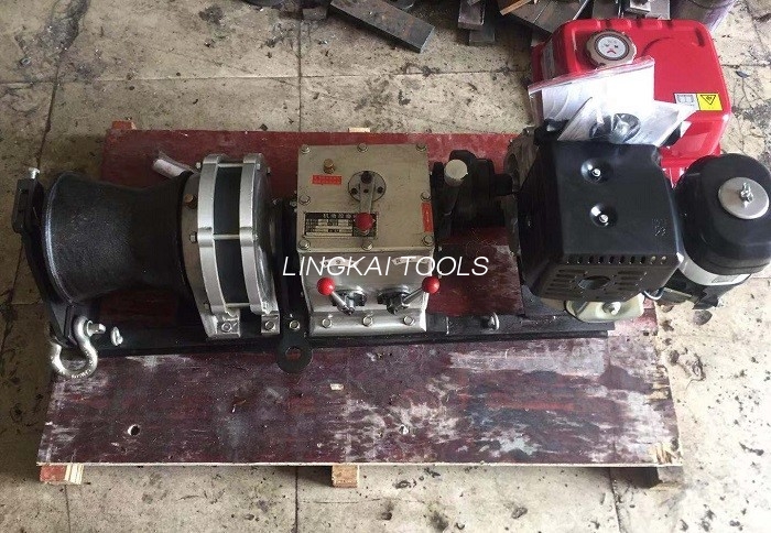 Penarik Winch Kabel Kecepatan Cepat Capstan Tunggal Mesin Diesel Dalam Konstruksi Jalur